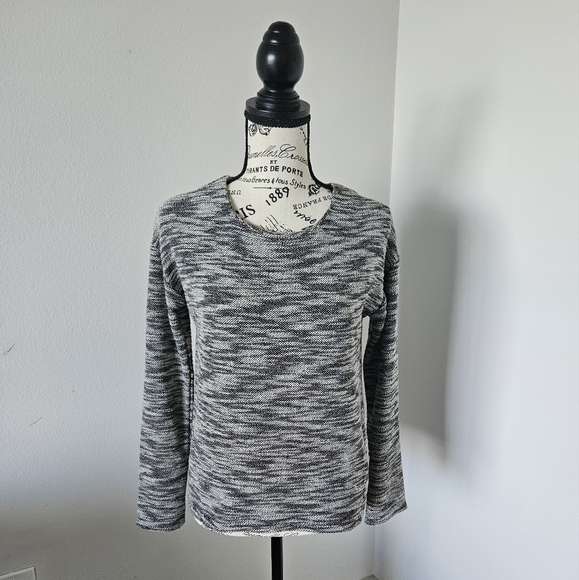 🇨🇵 camaieu sweater lightweight  polyester gray size small 🇨🇵 - Picture 1 of 7
